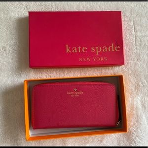 NWOT Kate Spade Stacy Wallet